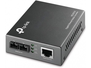 TP-Link MC200CM Gigabit Ethernet media converter, 2 SC fiber ports, 1 RJ45 port, multimode fiber, transmission distance 550m